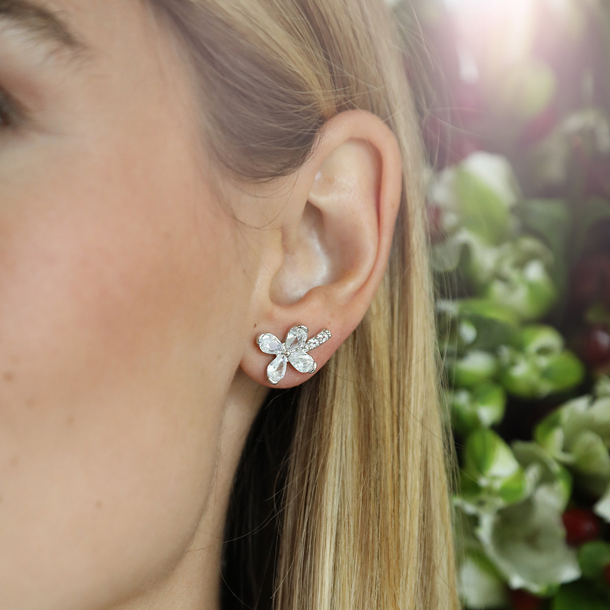 Iona Climber in White Gold