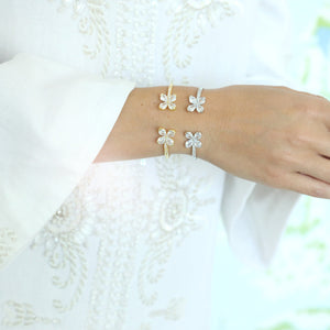 Iona Cuff in White Gold