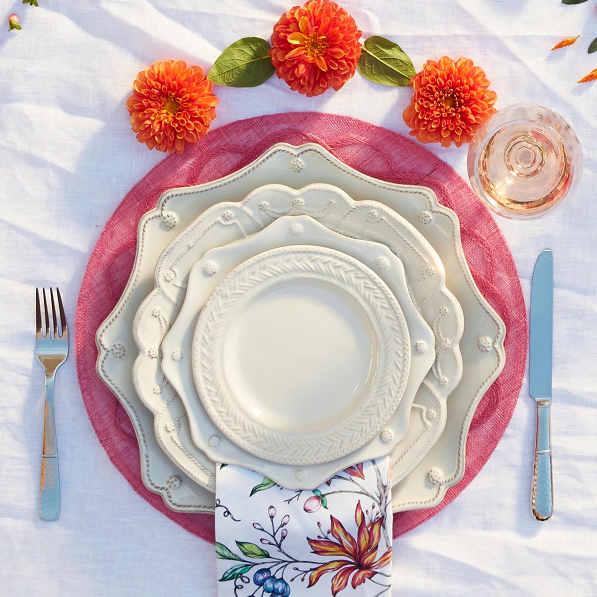 Berry & Thread Scalloped Charger/Platter in Whitewash