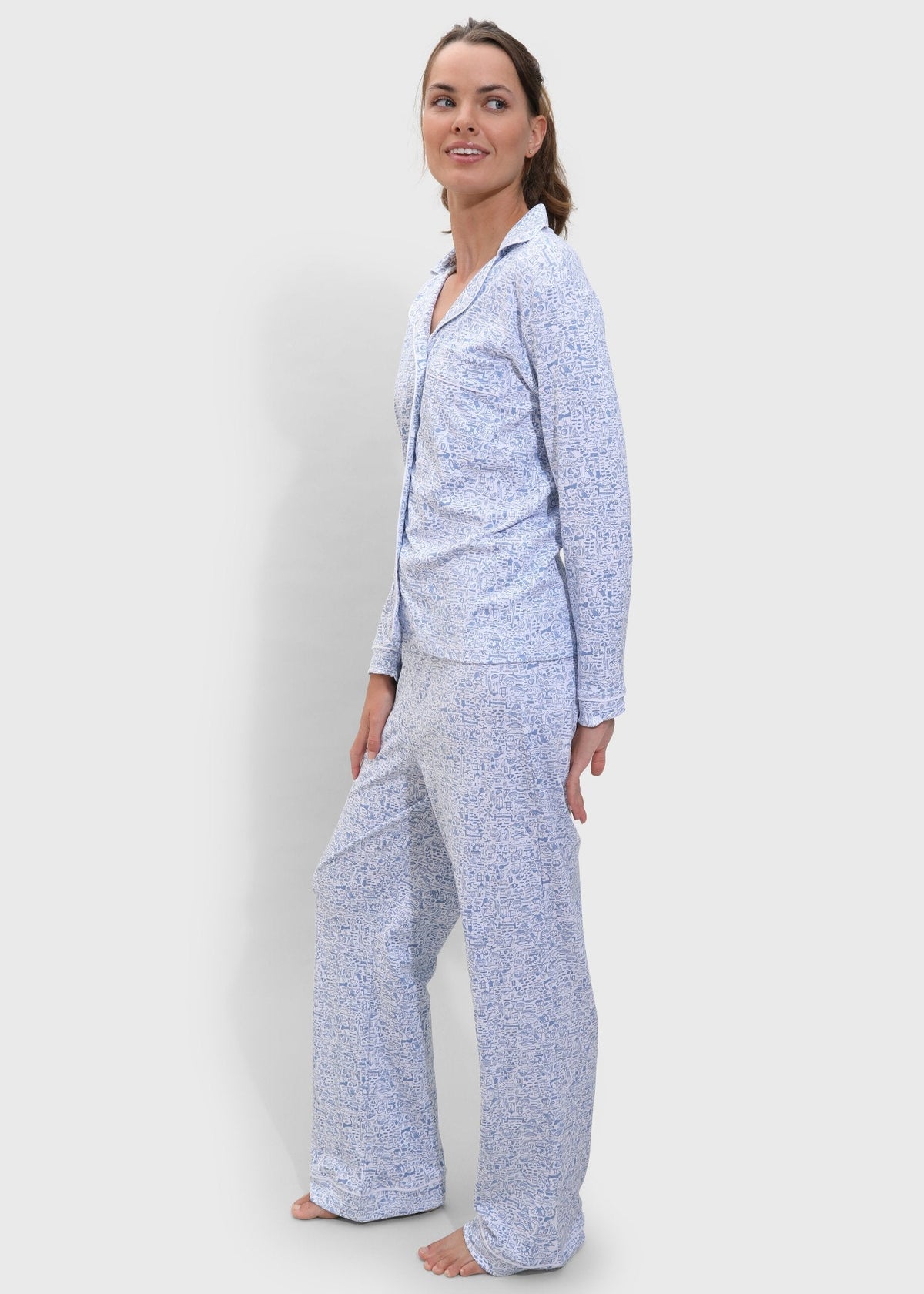 Cape Cod Women's Pajama Set Model Side