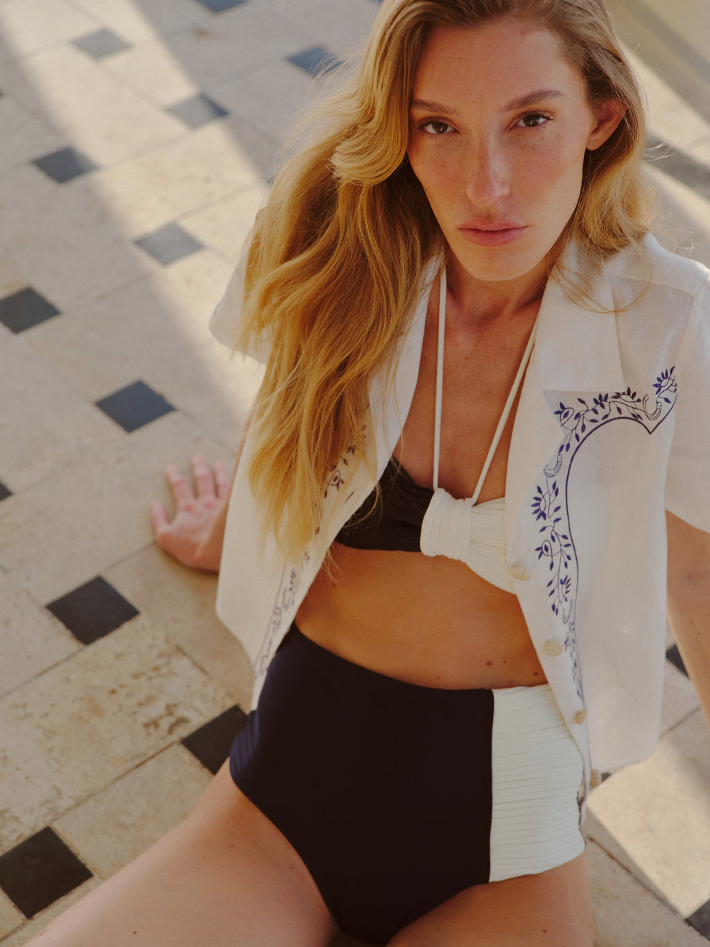 Frida Bottom in Navy in Ivory