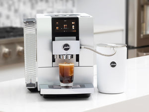 Z10 Fully Automatic Coffee Machine in Aluminum White