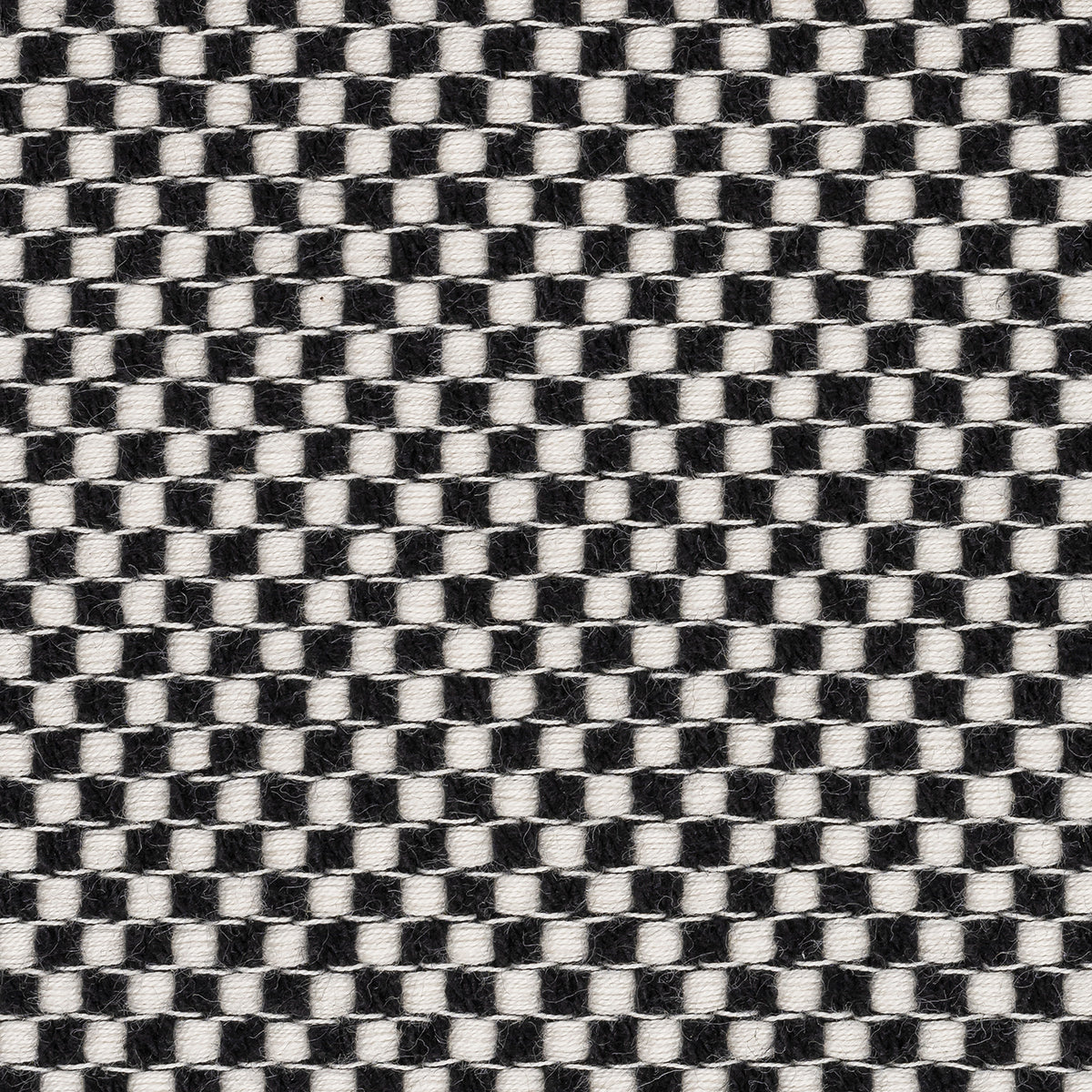 Jackson Coverlet in Black