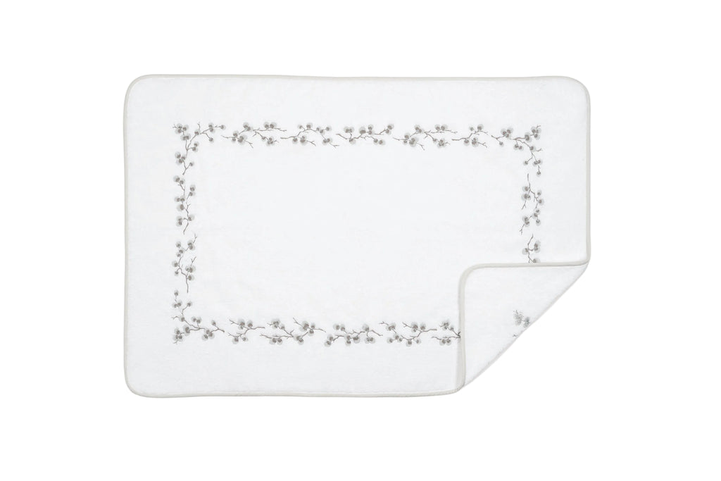 Jasmine Giza Bath Towel in Cloud