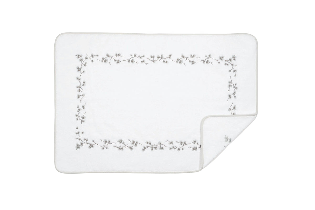 Jasmine Giza Bath Towel in Cloud