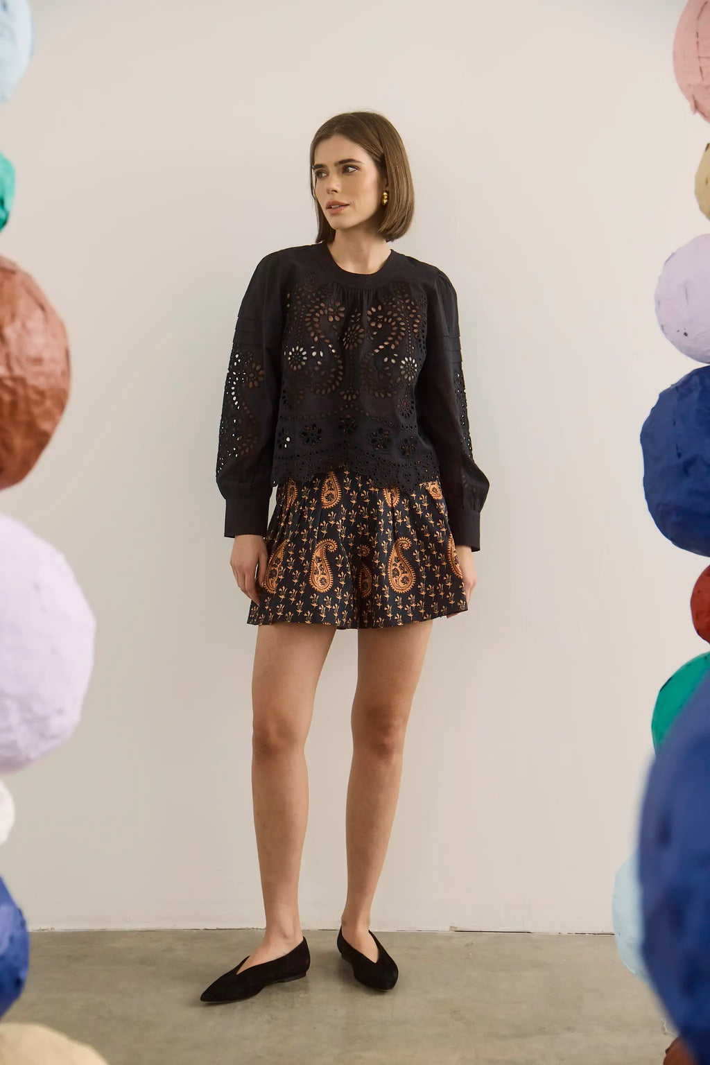 The Jennifer Top in Onyx paired with Willa Short in Glen Paisley. 