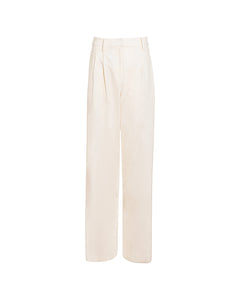 Jodi Pant in Cream