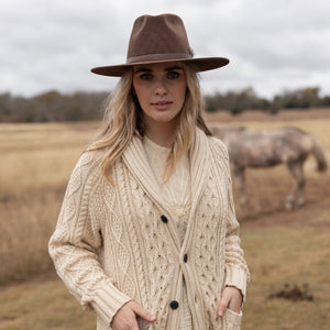 Juliet in Walnut