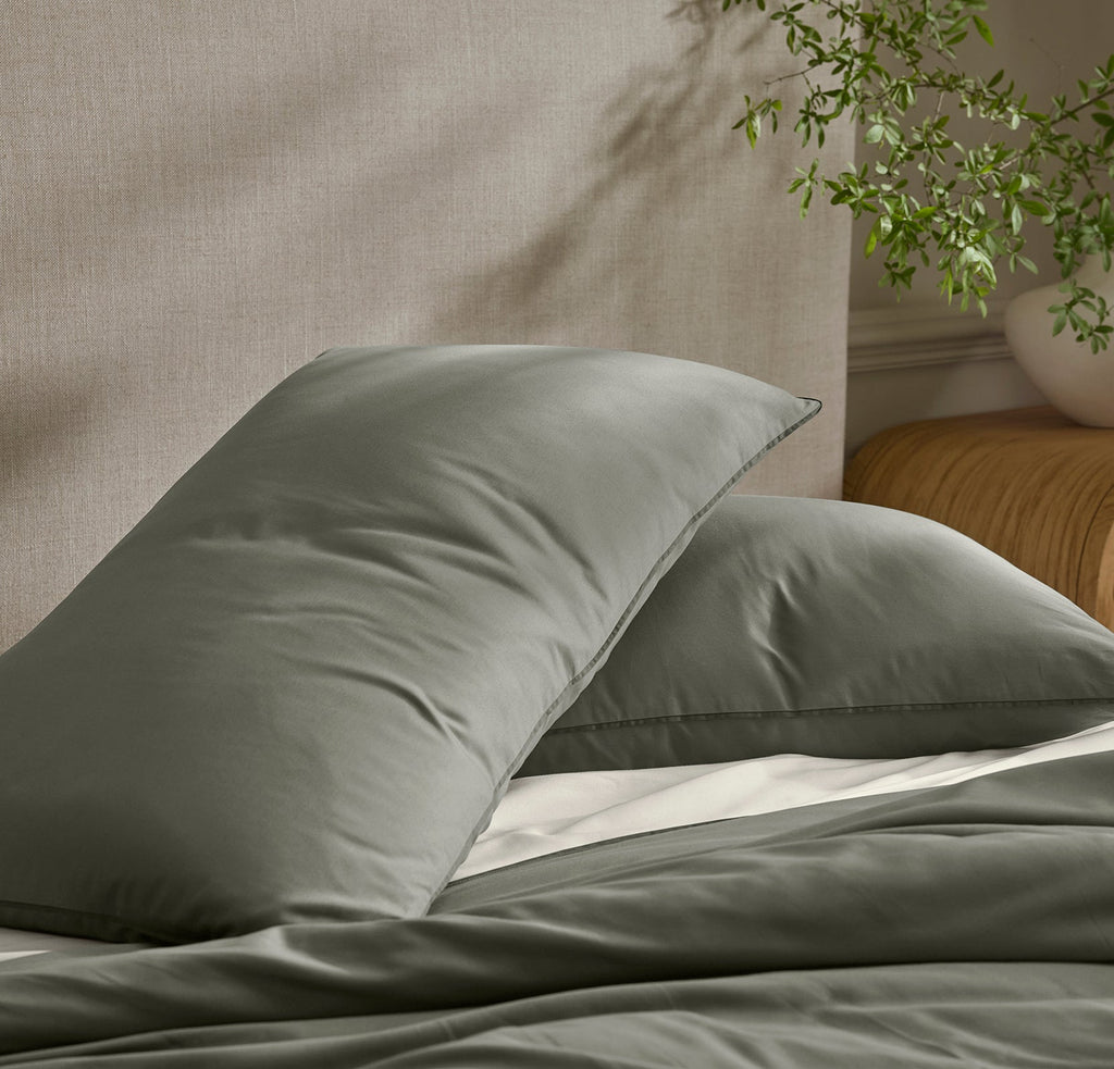 Signature Comforter Set in Juniper