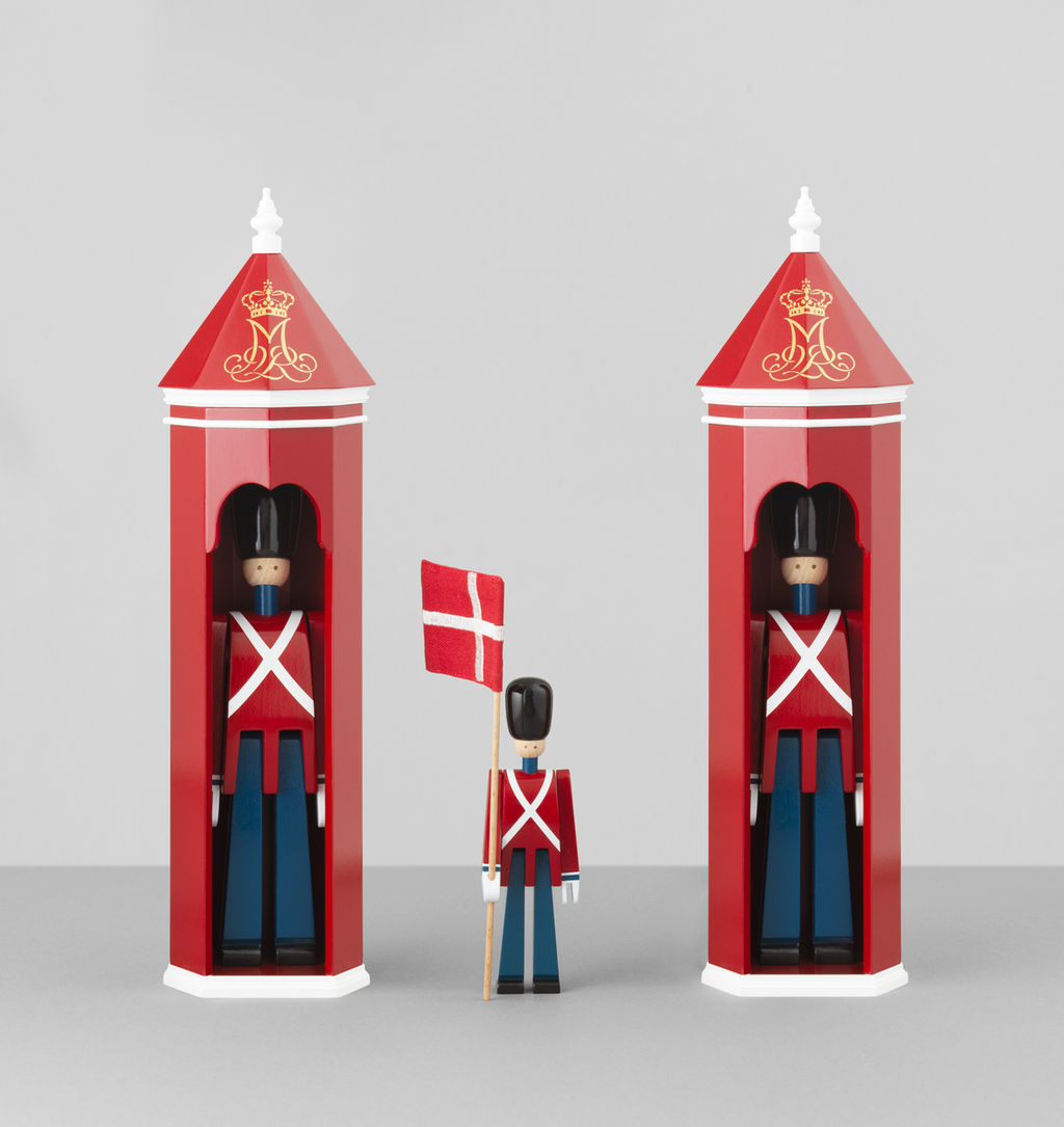 Kay Bojesen Sentry Box in Red and White