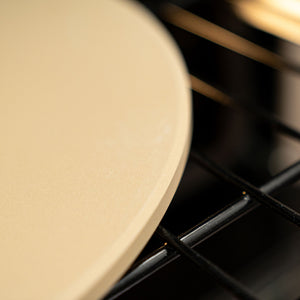 Cordierite Round Pizza Stone 14" in Beige