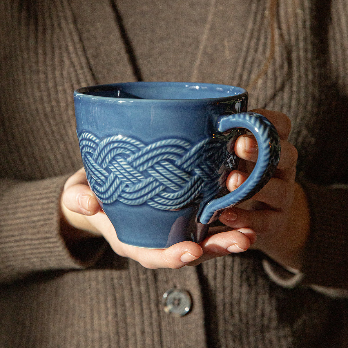Le Panier Mystic Knot Mug in Denim