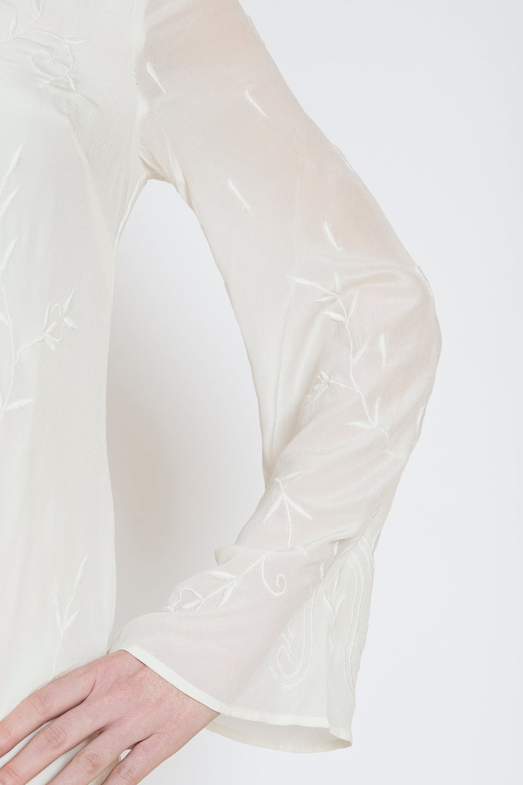 caftan ivory