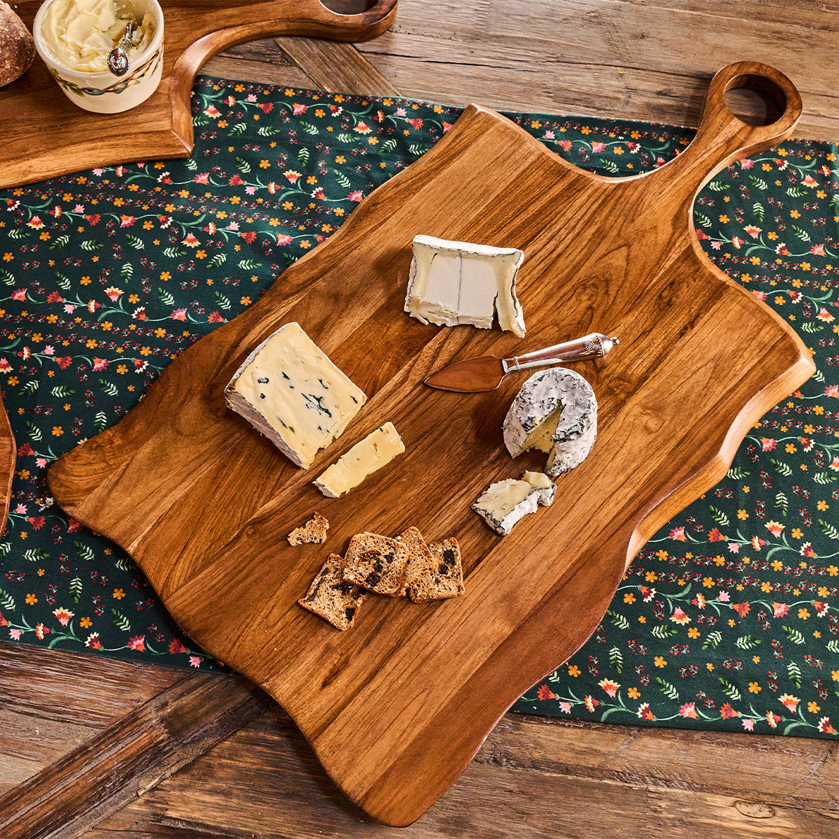 Puro Rectangle Serving Board in Teak
