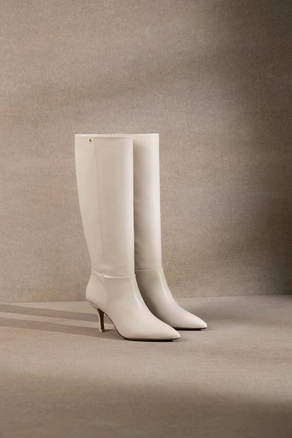 Kate Mid Boot In Ivory Leather
