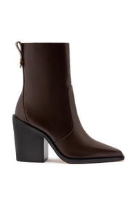 Milan Flat Boot In Brown Leather