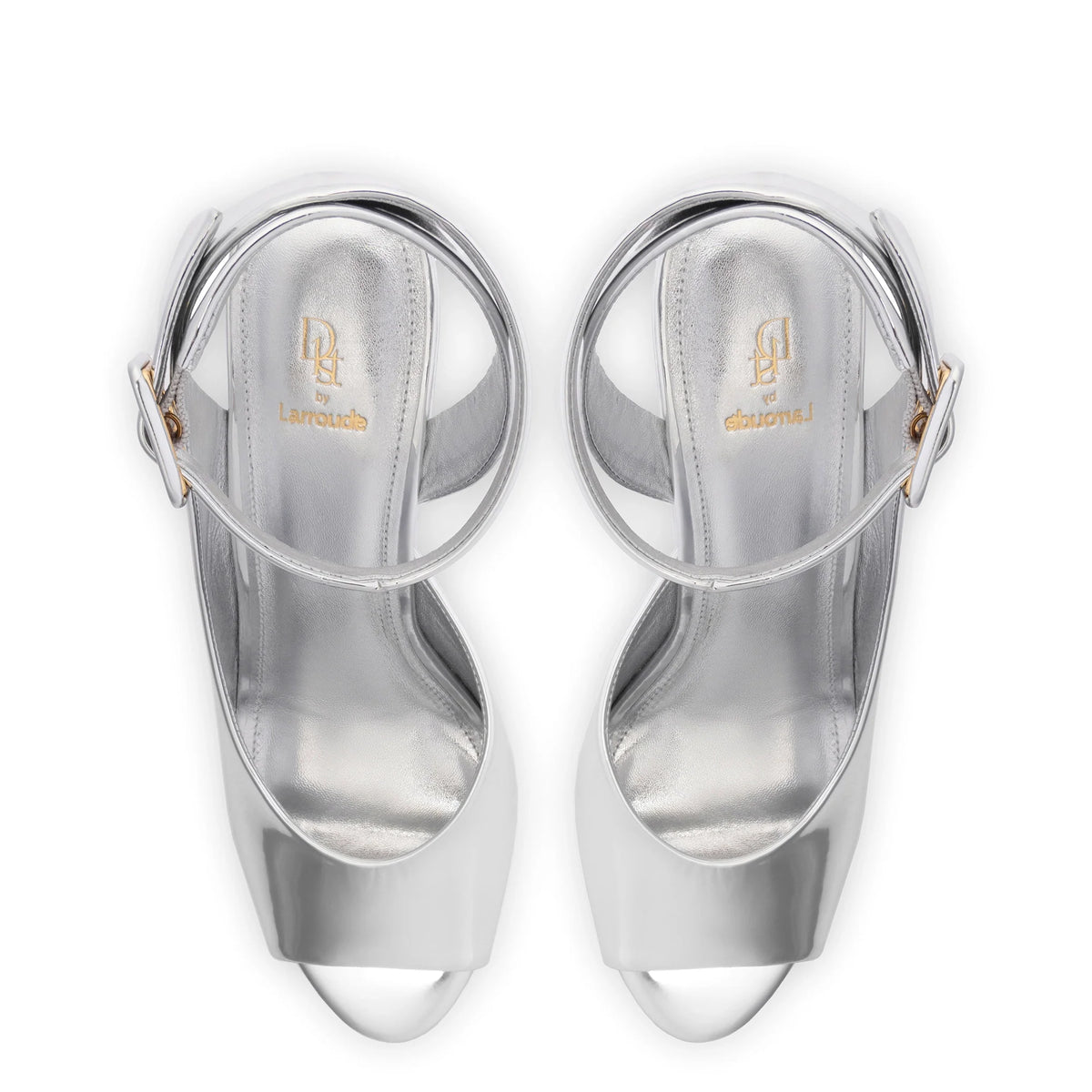 Deena By Larroudé Wedge Sandal In Silver Specchio