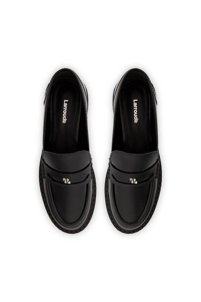 Suki Lugsole Loafer In Black Box Leather