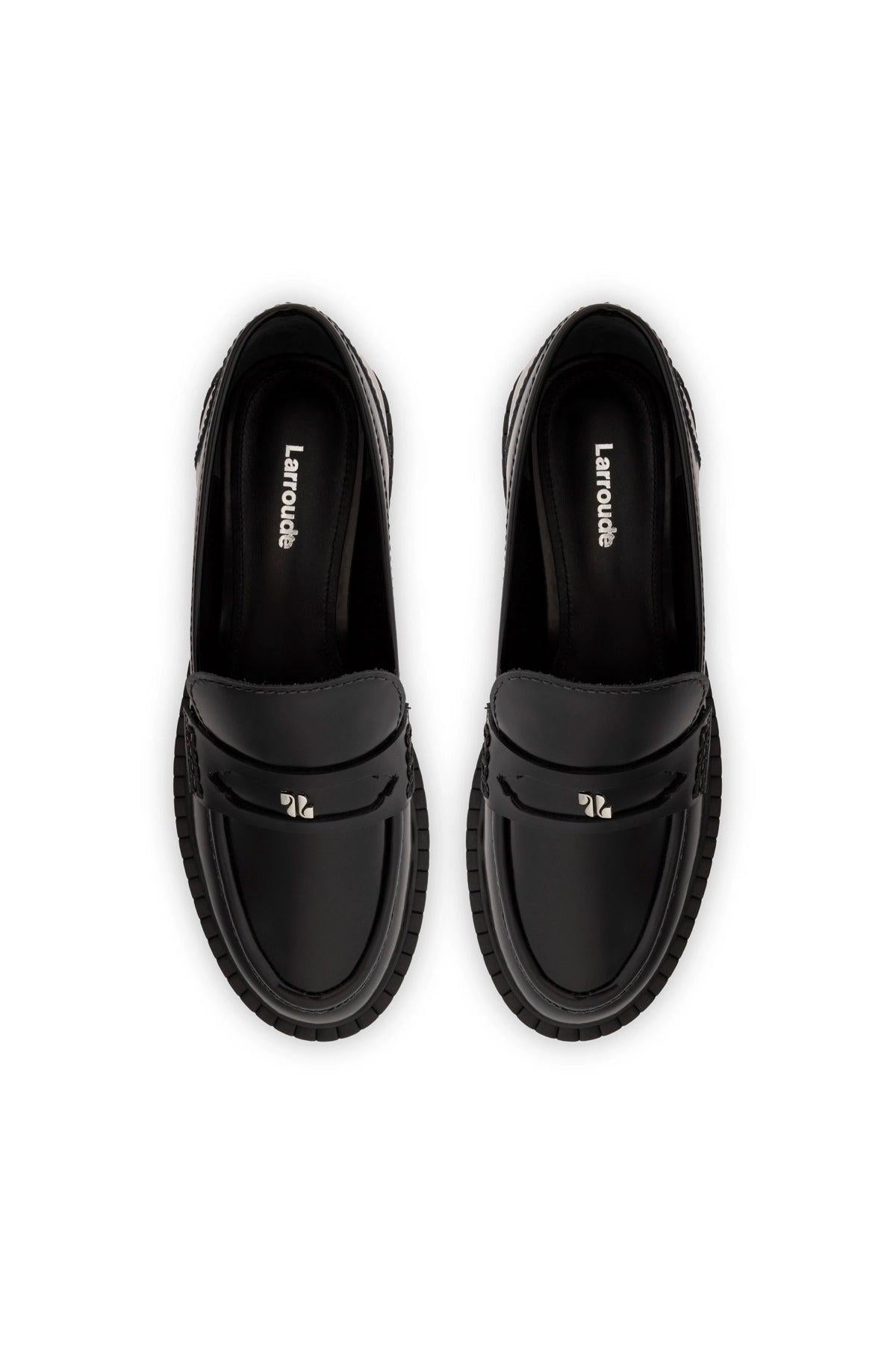 Suki Lugsole Loafer In Black Box Leather