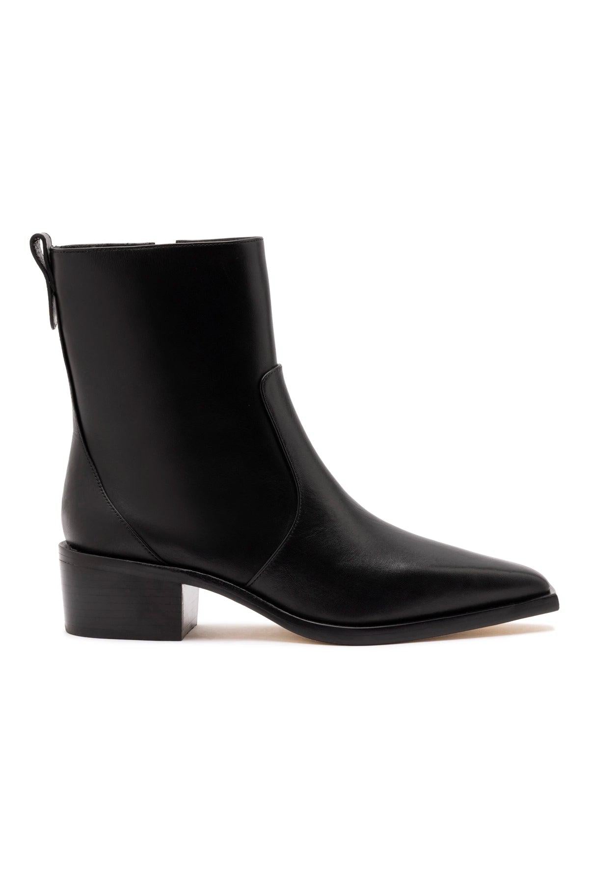 Florencia Low Boot In Black Leather