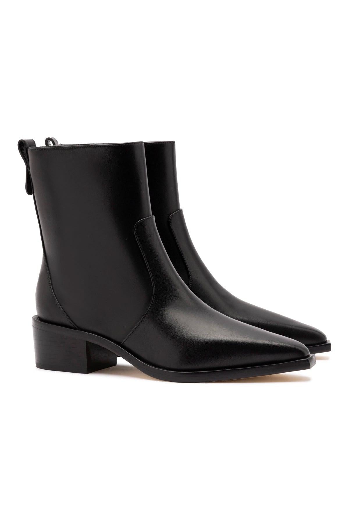 Florencia Low Boot In Black Leather