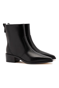 Florencia Low Boot In Black Leather