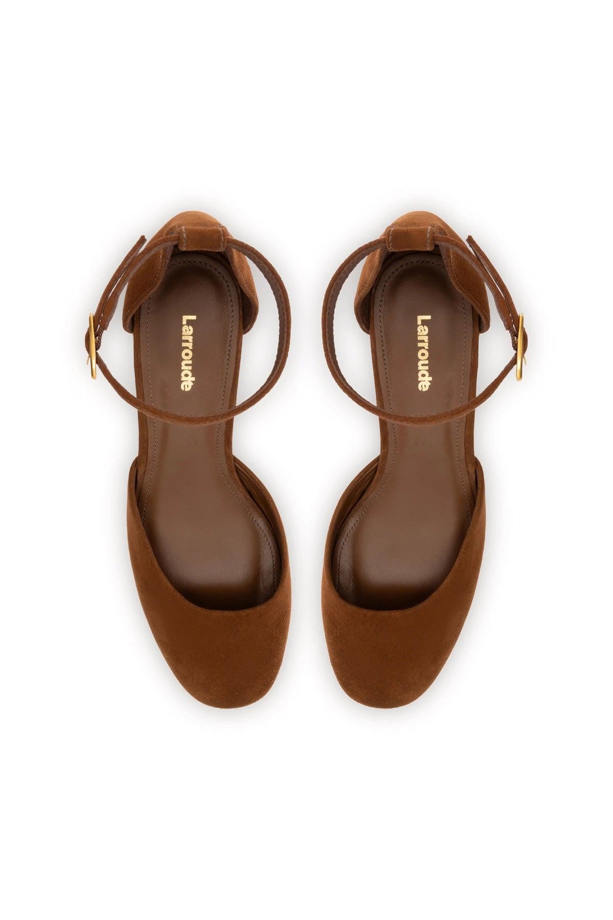 Ari Verona Low Pump In Burnt Umber Suede