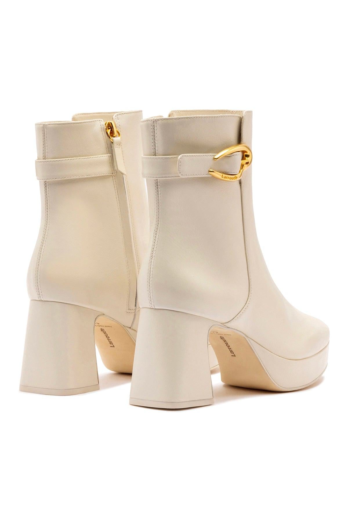 Dolly Verona Low Boot In Ivory Leather