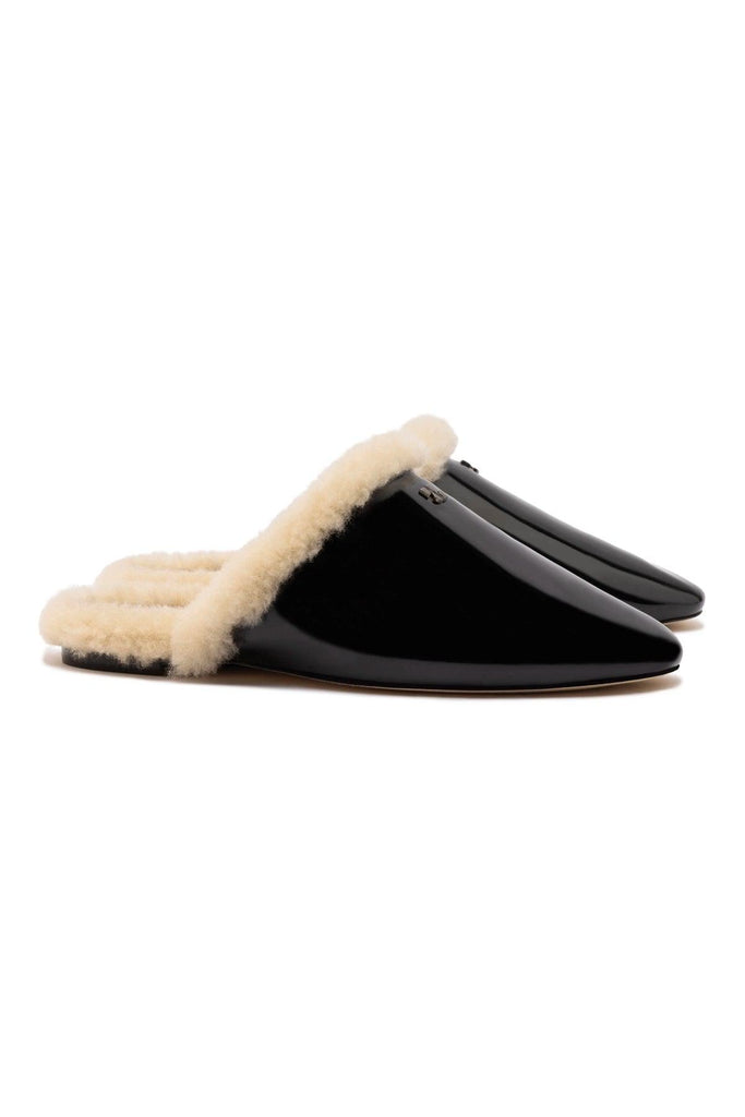 Venice Flat Mule In Black Patent Leather And Natural Shearling