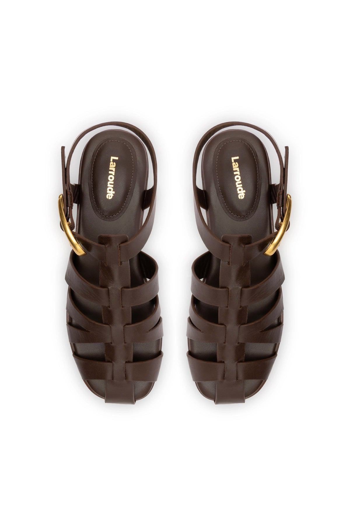 Stevie Flat Sandal In Brown Leather