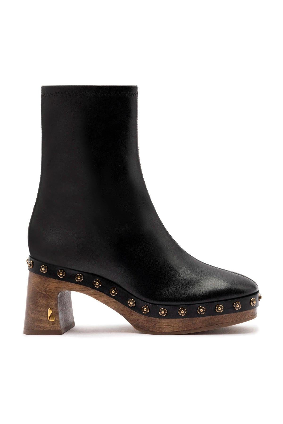 Dolly Wooden Boot Low In Black Leather