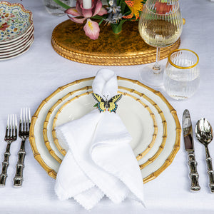 Berry Scallop Napkin in White, Set of 4