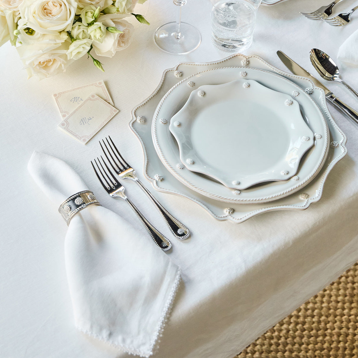 Berry Scallop Napkin in White, Set of 4