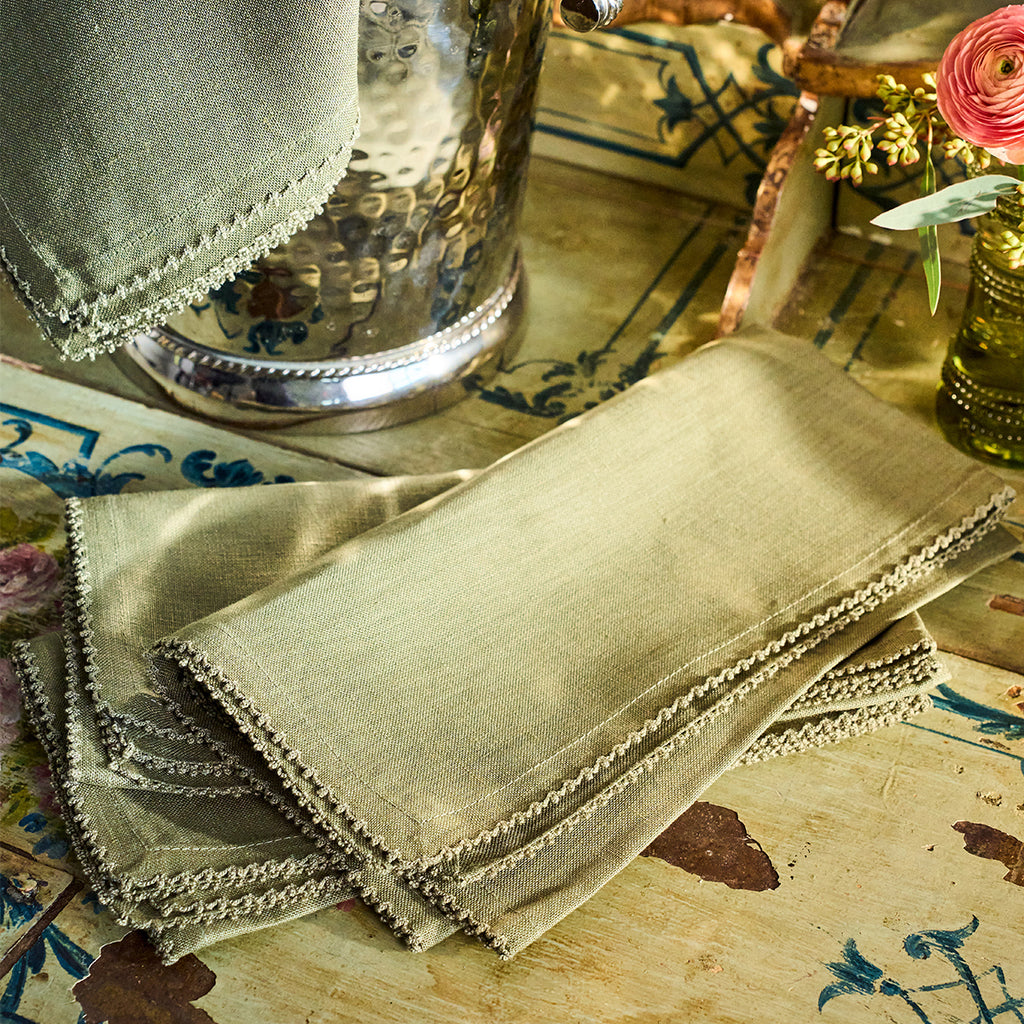 Berry Scallop Napkin in Sage, Set of 4