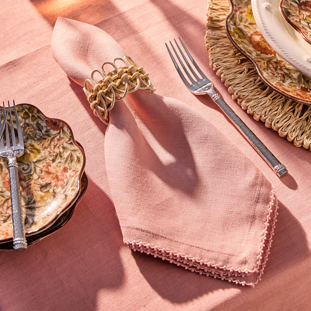 Berry Scallop Napkin in Pink, Set of 4