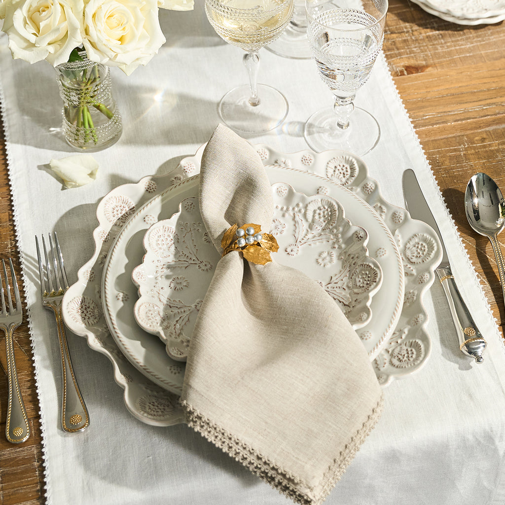Berry Scallop Napkin in Natural, Set of 4