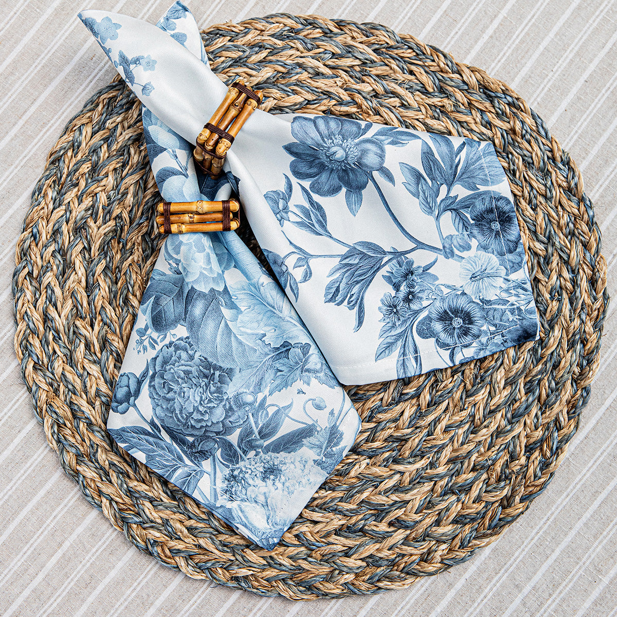 Field of Flowers Napkin in Chambray, Set of 4