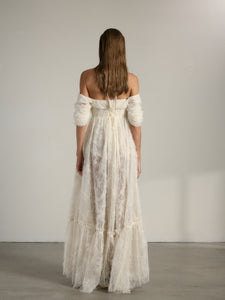 The Leon Gown in Eggshell Fuzzy Lace