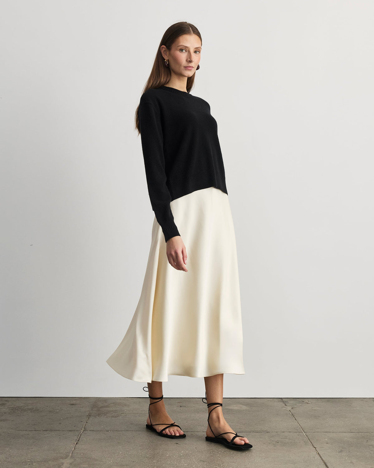 Lexia Cashmere Sweater in Black