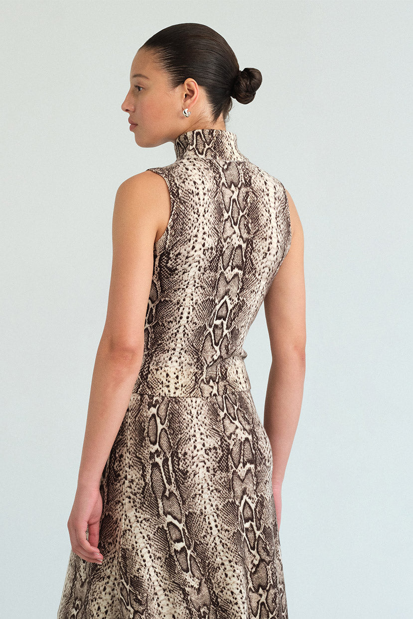 Dean Top in Oatmeal Snake
