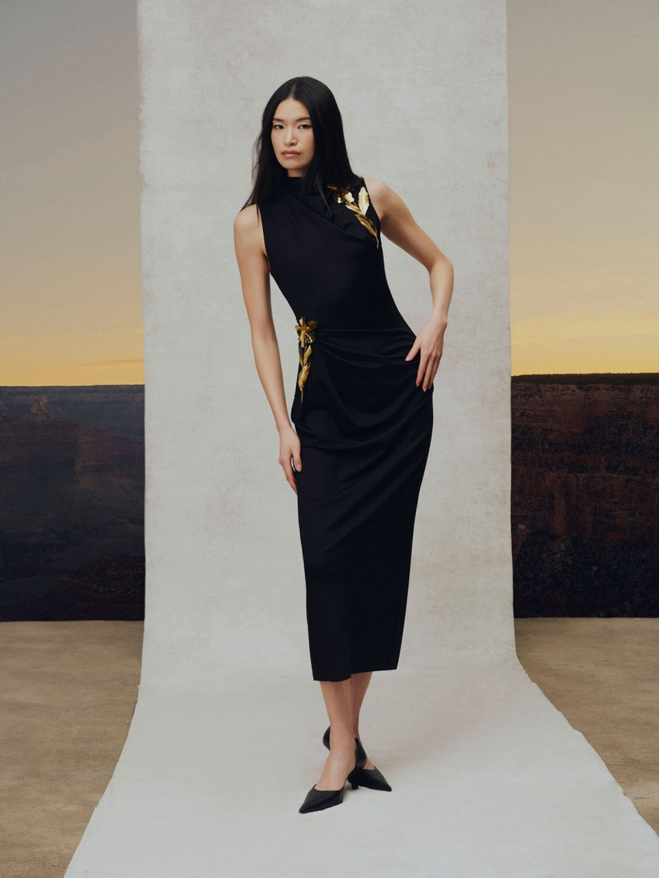 3D Metallic Embroidered Satin Jersey Column Dress in Black/Gold