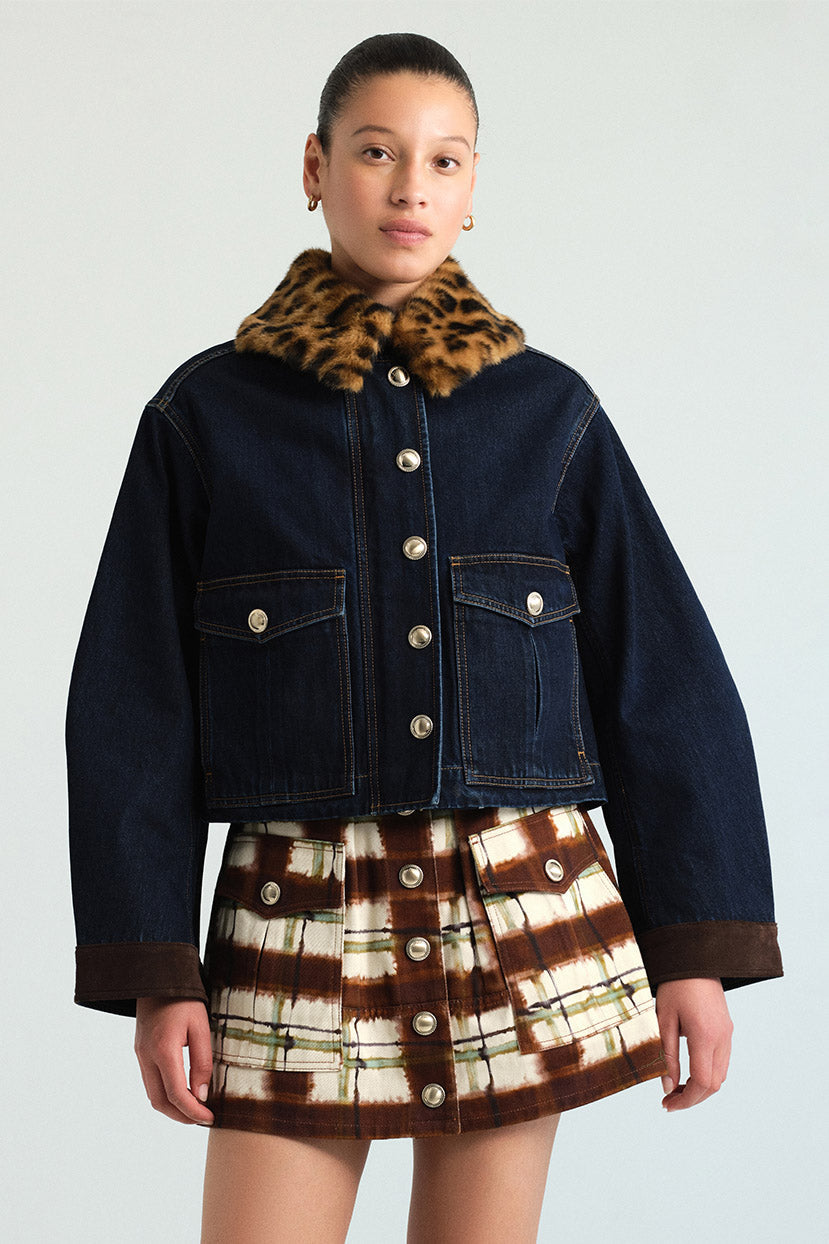 Stirling Collar in Brown Leopard Fur
