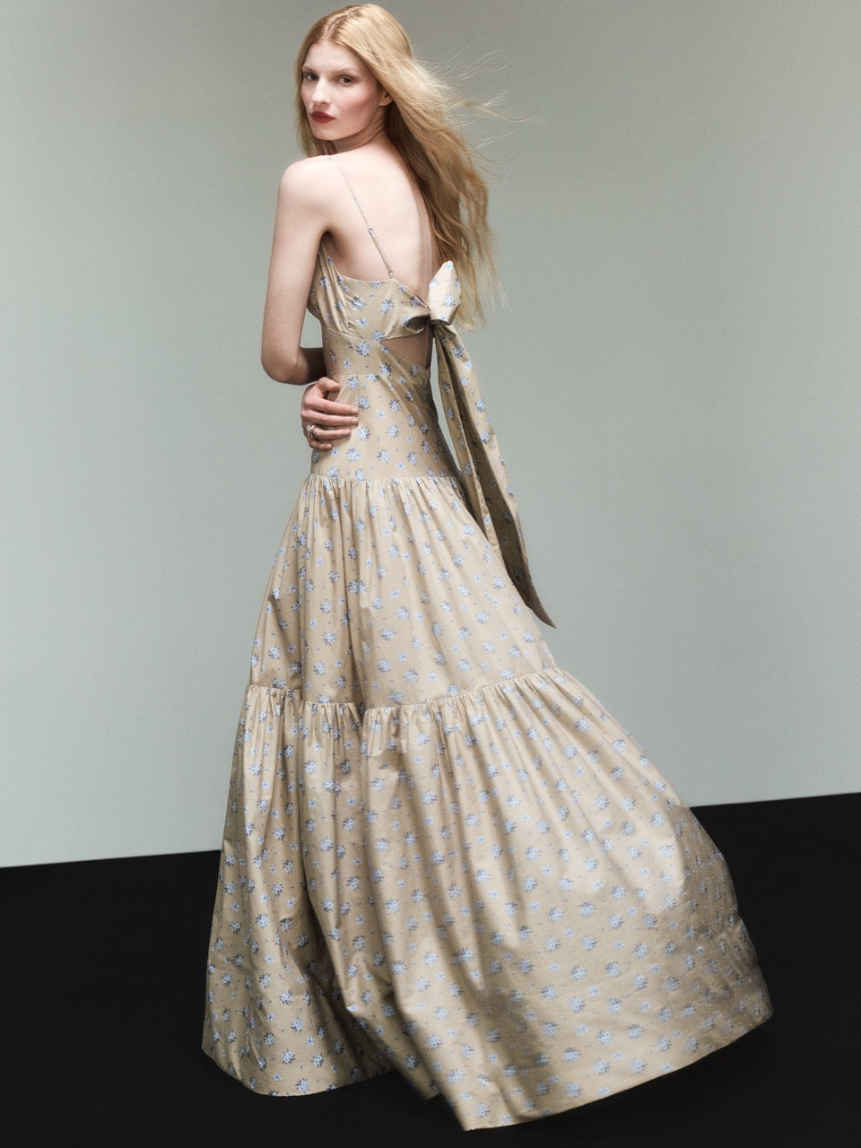 Floral Printed Cotton Tiered Gown in Sand/Oxford