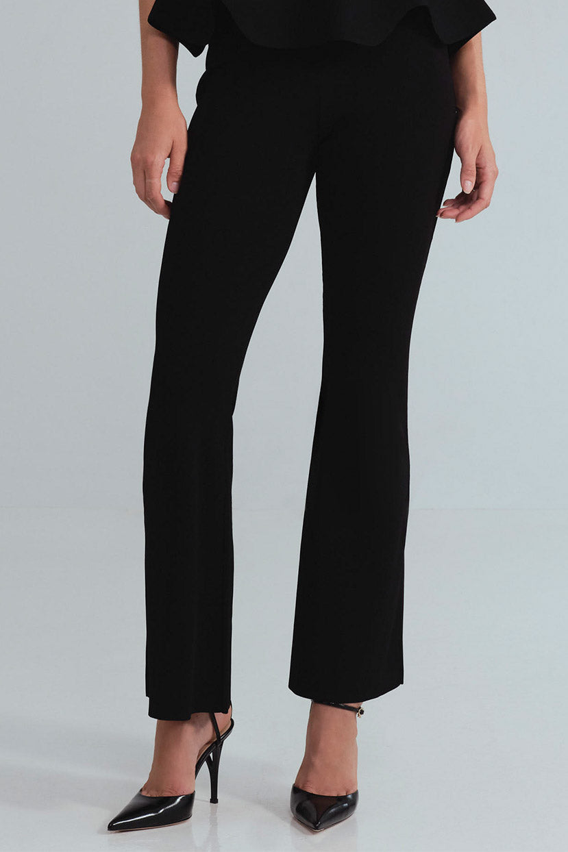 Bernadette Pant in Black