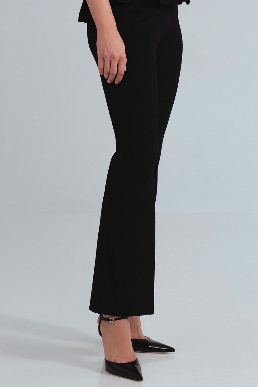Bernadette Pant in Black