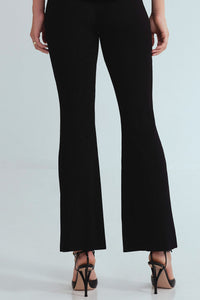 Bernadette Pant in Black