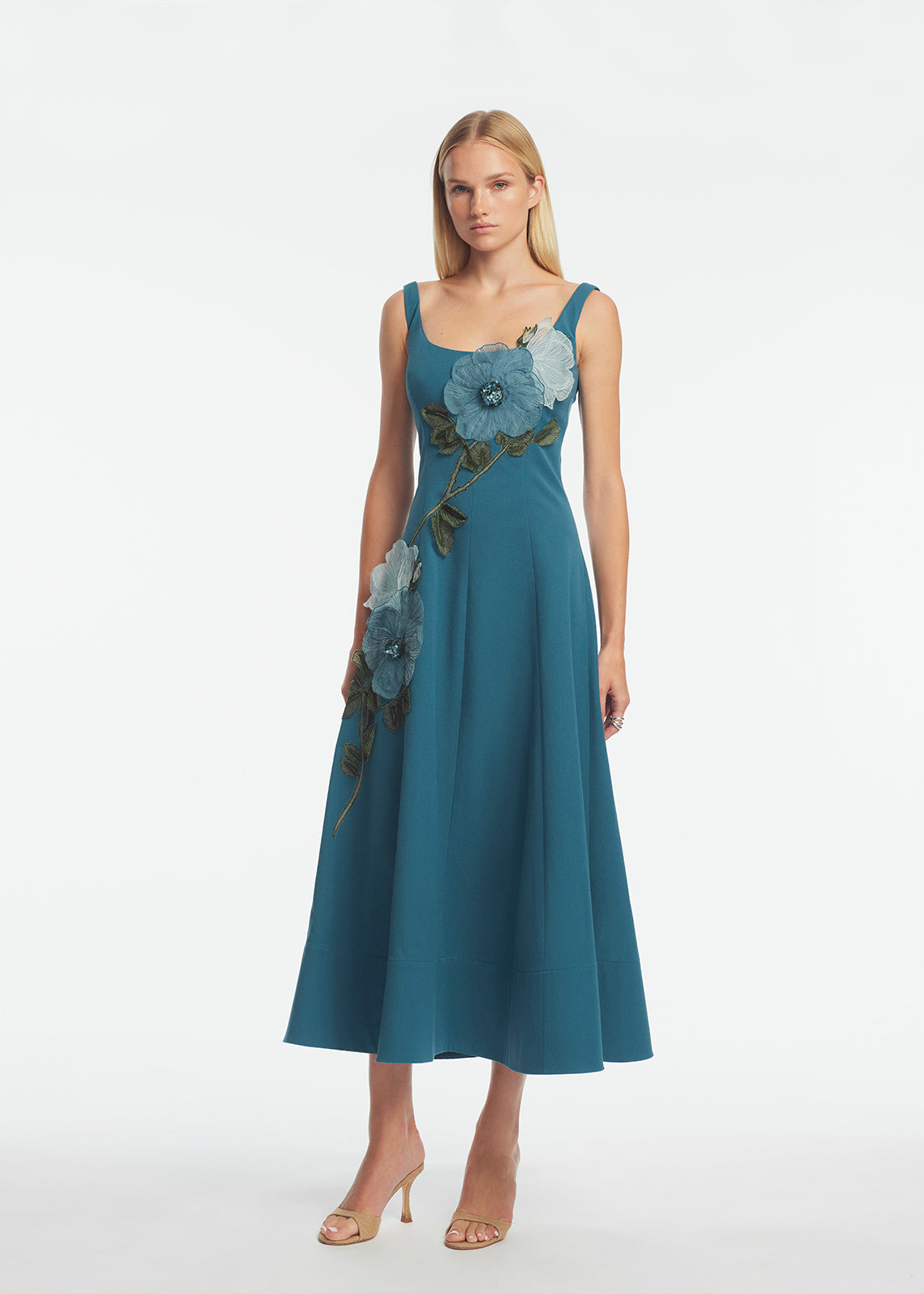 Peony Embroidered Stretch Cotton Full Dress in Mallard