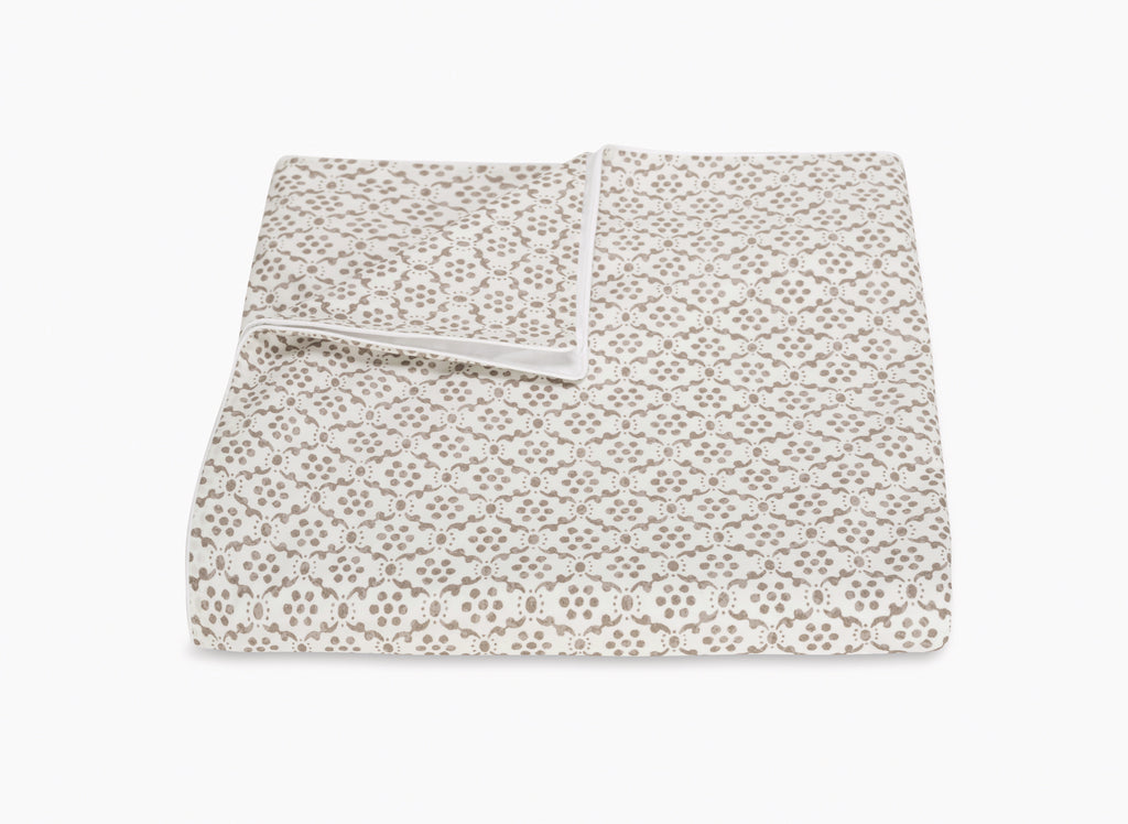 Laksha Duvet Cover in Oak