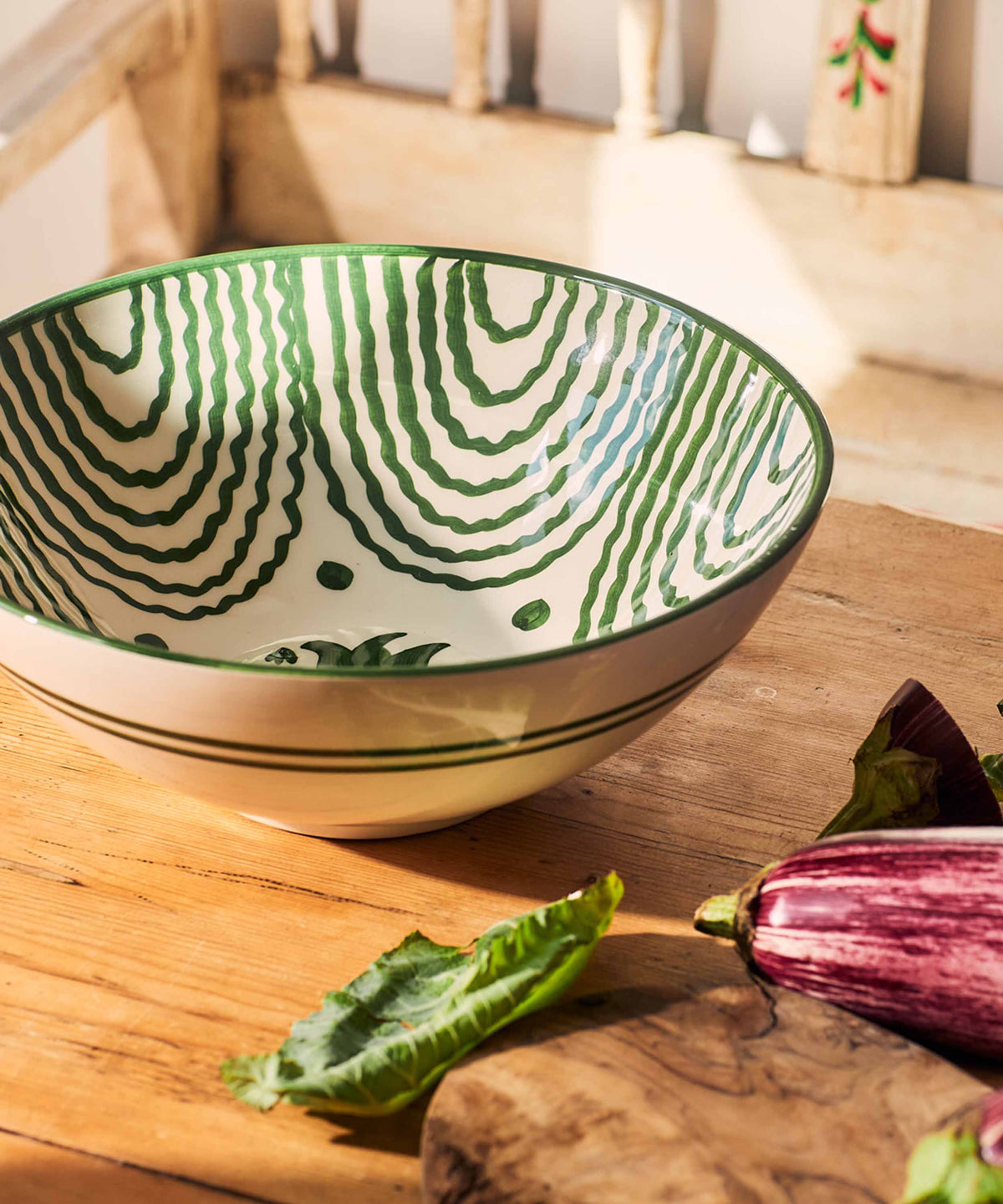 Flor Very Large Green Serving Bowl