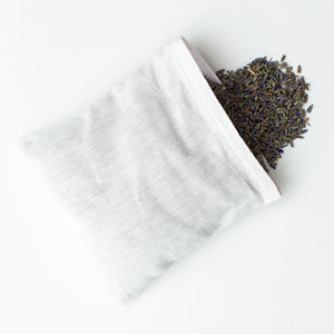 Daisies Scatter Sachet